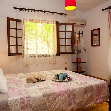 Villa Red Canyon Témeni